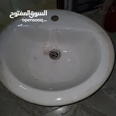  1 مغسلة للبيع بحالة جيده جدا