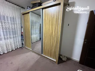  3 عفش غرفة نوم نخب للبيع بسعر مغري