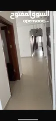  7 شقه مع روف للبيع في رجم عميش