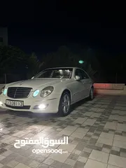  2 مرسيدس فل كامل فتحة  فحص مرفق  مرخصه سنه كاملة  كوشوك جديد