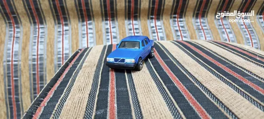  6 مجسمات سيارات معدنية حجم 1/64 مناظر للمكاتب