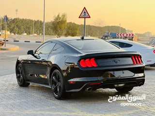  7 FORD MUSTANG ECOBOOST PREMIUM 2022