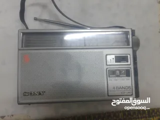  18 اجهزة راديو يابانية اصلية  سوني  وسيلفر  ياباني وفيلبس هولندي