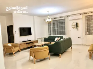  2 مع العفش الشارع الرئيسي