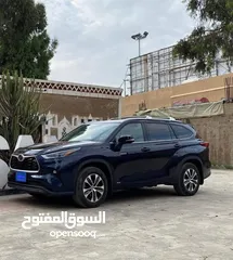  1 #للبيع  تايوتا هايلاندر  XLE سنة   /  2021 محرك / هايبرد Hybrid  المشي  / 19 الف ميل 