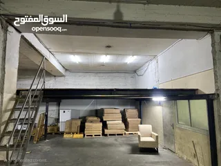  1 سدة مساحة 65 متر مربع  مع خشبها كاملة