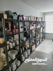  6 محل تجاري للايجار في الصويفية - موقع مميز -