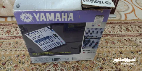  4 مكسر استوديو ماركة YAMAHA MW12 USB Mixing Studio Mixer
