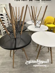  3 طاولات وكراسي للبيع
