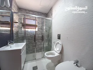  12 شقة غير مفروشة للإيجار في عبدون  ( Property 36246 ) سنوي فقط