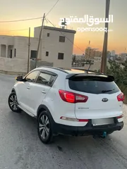  10 سبورتاج فل الفل فتحه بانورما كل السقف ضواو ليدات قدام ورا  كراسي جلد  صيانه دوريه