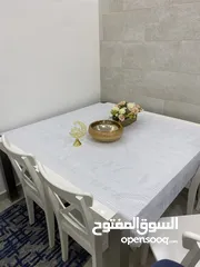  4 طاولة سفرة ستيل