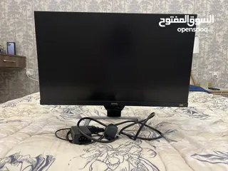  1 شاشه قيمنق ( BenQ )