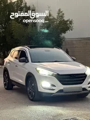  6 هيونداي توسان 2018  فل الفل مسكررر اضافات بحالة الوكاله