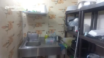  22 مشروع مطعم معجنات وبيتزا متكامل للبيع مع كافة المعدات الجديدة ورخصة مطعم شامل،بداعي العودة إلى سوريا
