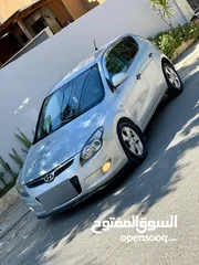  2 هونداي اي ثيرتي 2010