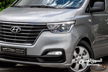  2 Hyundai Grand Starex H1 2018
