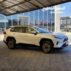  9 TOYOTA RAV4 XLE HYBRID- BLACK EDITION-2024-صنع ياباني