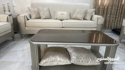 6 طقم كنب شبه جديد