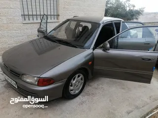  12 بسطار نمرة 39 + سياره ميتسوبيشي لانسر 1992 للبيع