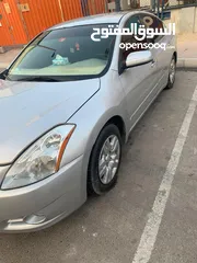  2 Nissan altima 2010 for sale