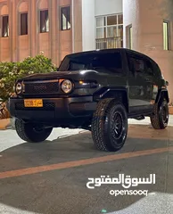  1 اف جي للبيع fj cruiser 2013