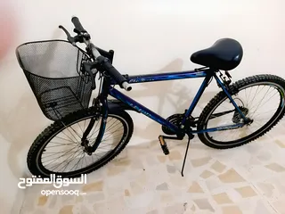  14 بسكليت صناعه كوريه نخب اول ومتيريا وقوه وراحه لا مثيل لها زائد غيارات ونظام بريك حديث  متطور