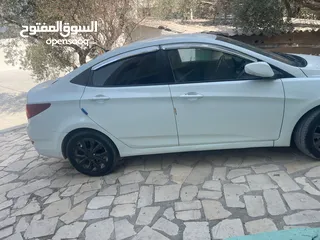 1 أكسنت ديزل 1600 اتوماتيك 4 غيار