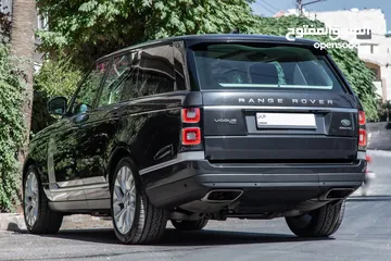  29 Range Rover vouge 2019 Hse Plug in hybrid   السيارة وارد المانيا و قطعت مسافة 74,000 كم فقط