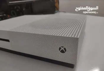  6 XBOX ONE S