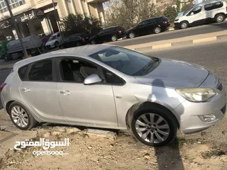  3 اوبل استرا 2011