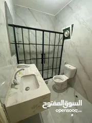  13 استديو مفروشة فاخرة للايجار خلف مستشفى الحسين للسرطان