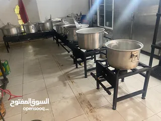  4 مطعم شعبي وتواصي زررب ومناسف متميز بموقع استراتيجي بقلب شفابدران