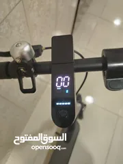  1 سكوتر تشاومي كهربائي