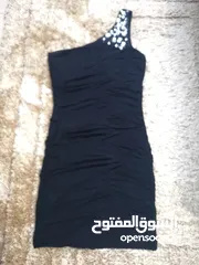  2 فساتين سهرة قصيرة للبيع جديد او استعمال مرة واحدة فقط اسود و ازرق وبني.. خصم عند شراء جميع الفساتين