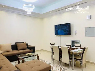  3 للايجار الشهري شقة مفروشة 3 غرف وصالة مع 3 حمامات في عجمان منطقة الروضة