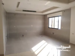 9 اخير مع روف للبيع في عبدون / الرقم المرجعي : 13666