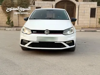  5 بولو2016_اتومتيك _ماتور 1200تربوا -اصل برايفت فحص نظيف صلاة النبي