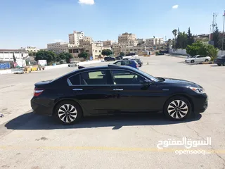  4 Honda Accord EXL 2017