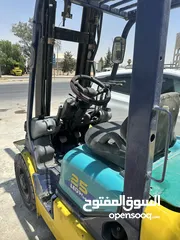  2 رافعة شوكية كوماتسو