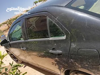  3 تيوتا ياريس 2012