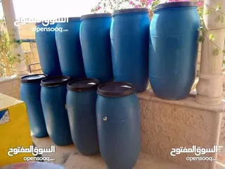  5 براميل بلاستيك نظاف جدا للبيع