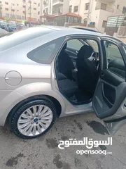  10 فورد فوكس موديل 2011 بحالة ممتازة جنط الفورد موجود شاشة كبيرة لاتحتاج إلى صيانة بسعر مغري جدا