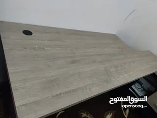  6 مكتب مع ملحق أدراج جانبيه عدد 2 + كرسي Gaming