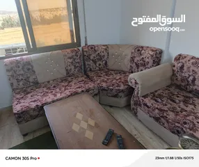  30 اثاث منزل بحالة الوكاله وأجهزة كهربائية