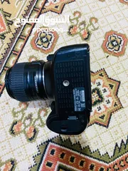  4 كاميرا نيكون D5200