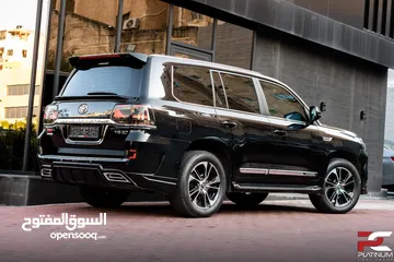  2 2019 Toyota Land Cruiser GX.R