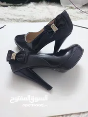  2 مجموعة من كنادر الكعب العالي