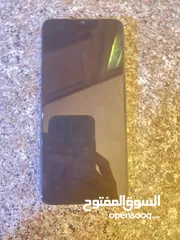  4 للبدل على ايفون ومع اشياء زياده والي حاب يعرف يشوف وصف