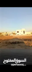  7 ارض للبيع في اليادودة حوض الفريط من المالك مباشره مطله وراقيه فلل جميله والسعر قابل للتفاوض